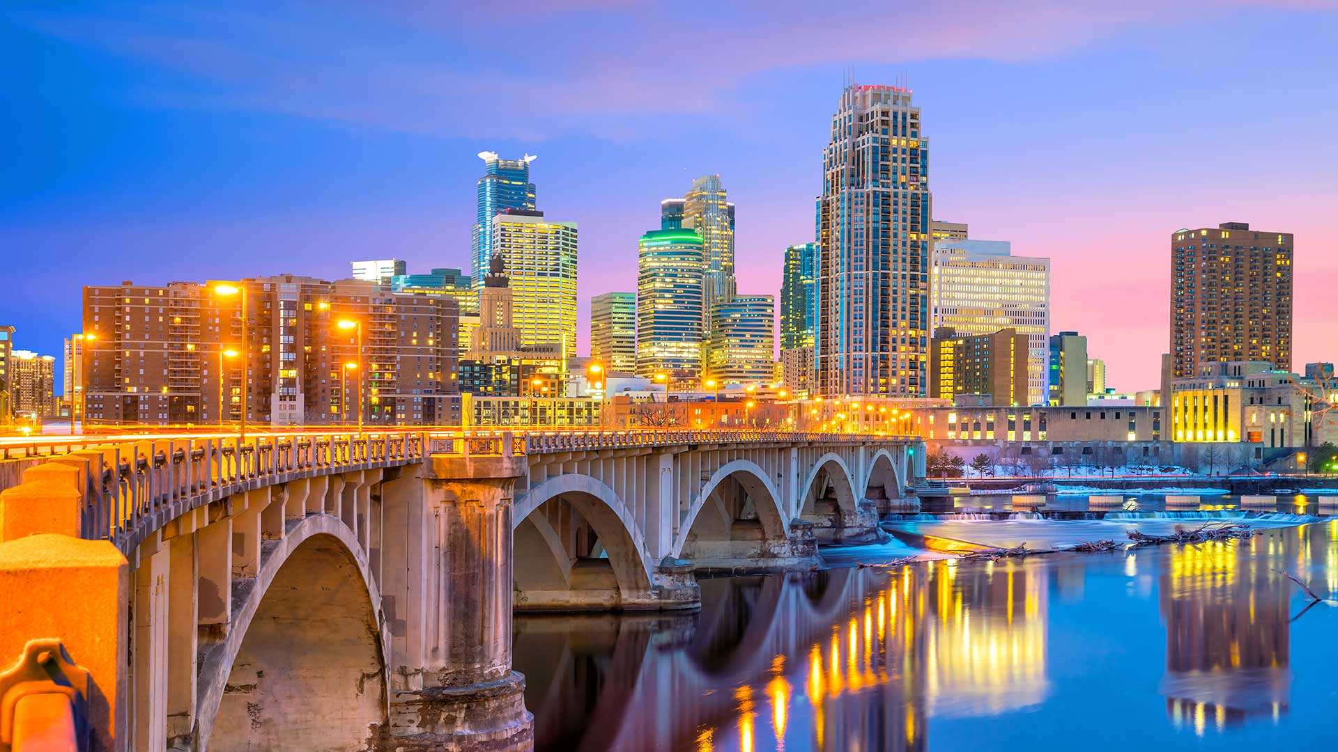 Panorama to illustrate dating in minneapolis