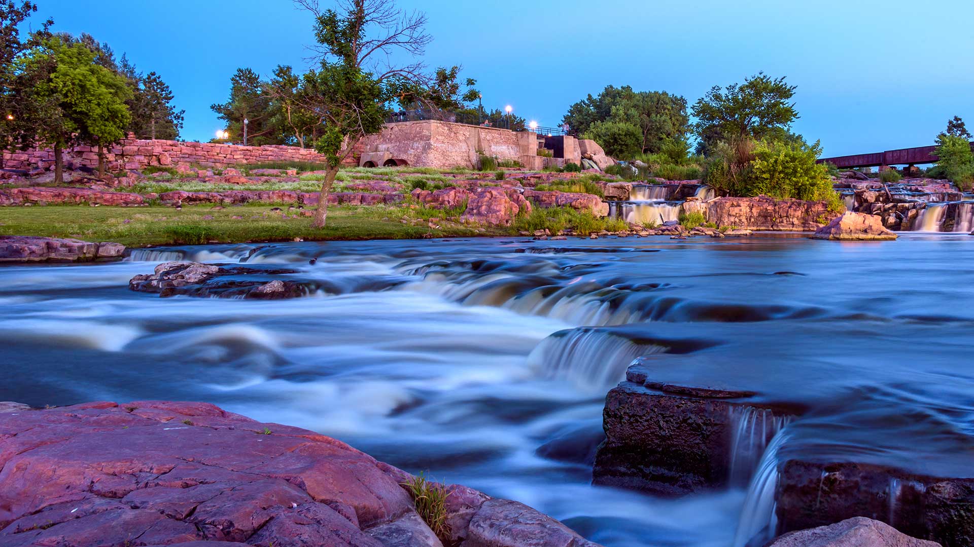 Panorama to illustrate dating in sioux falls
